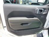 Thumbnail of 2025 Bright White Clearcoat Jeep Gladiator