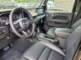 Thumbnail of 2025 Black Clearcoat Jeep Gladiator