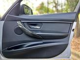 Thumbnail of 2016 Glacier Silver Metallic BMW 320