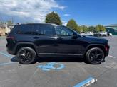 Thumbnail of 2023 Diamond Black Crystal Pearlcoat Jeep Grand Cherokee
