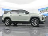 Thumbnail of 2026 Green Chevrolet Equinox