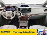 Thumbnail of 2014 Black Toyota Sienna