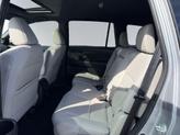 Thumbnail of 2022 Lunar Silver Metallic Honda Passport