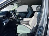 Thumbnail of 2025 Lunar Silver Metallic Honda Pilot