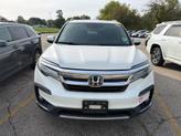 Thumbnail of 2019 White Diamond Pearl Honda Pilot