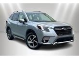 Photo of 2022 Ice Silver Metallic Subaru Forester