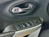 Thumbnail of 2018 Diamond Black Jeep Cherokee