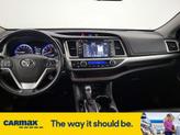 Thumbnail of 2017 Burgundy Toyota Highlander