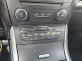 Thumbnail of 2018 White Ford Edge