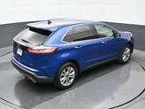 Thumbnail of 2022 Blue Ford Edge
