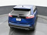 Thumbnail of 2022 Blue Ford Edge