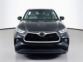 Thumbnail of 2020 Midnight Black Metallic Toyota Highlander
