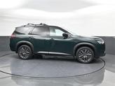 Thumbnail of 2024 Obsidian Green Pearl/Super Black Nissan Pathfinder