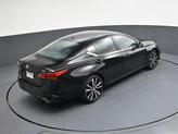 Thumbnail of 2022 Super Black Clearcoat Nissan Altima
