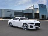 Photo of 2025 Oxford White Ford Mustang