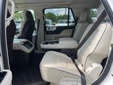 Thumbnail of 2022 White Metallic Lincoln Navigator