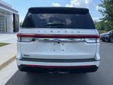 Thumbnail of 2022 White Metallic Lincoln Navigator