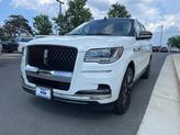 Thumbnail of 2022 White Metallic Lincoln Navigator