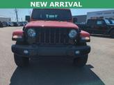 Thumbnail of 2022 Firecracker Red Clearcoat Jeep Gladiator