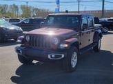 Thumbnail of 2022 Snazzberry Pearlcoat Jeep Gladiator