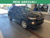Thumbnail of 2022 Diamond Black Jeep Compass
