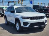 Thumbnail of 2025 Bright White Clearcoat Jeep Grand Cherokee