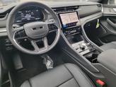 Thumbnail of 2025 Diamond Black Jeep Grand Cherokee