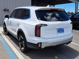 Thumbnail of 2023 Glacial White Pearl Kia Telluride