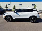 Thumbnail of 2026 Snow White Pearl Kia Seltos