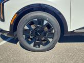 Thumbnail of 2026 Snow White Pearl Kia Sportage Hybrid