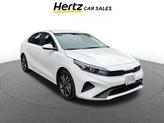 Photo of 2024 Snow White Pearl Kia Forte