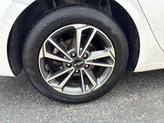 Thumbnail of 2023 Snow White Pearl Kia Forte