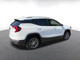 Thumbnail of 2024 Summit White GMC Terrain