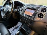 Thumbnail of 2016 Night Blue Metallic Volkswagen Tiguan