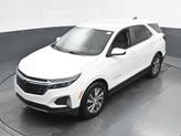 Thumbnail of 2022 Summit White Chevrolet Equinox