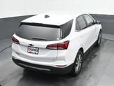 Thumbnail of 2022 Summit White Chevrolet Equinox