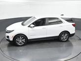 Thumbnail of 2022 Summit White Chevrolet Equinox