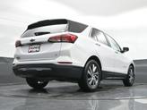 Thumbnail of 2022 Summit White Chevrolet Equinox