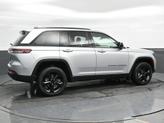 Thumbnail of 2025 Silver Zynith Jeep Grand Cherokee