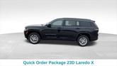 Thumbnail of 2025 Diamond Black Crystal Pearlcoat Jeep Grand Cherokee L