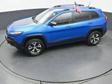 Thumbnail of 2017 Hydro Blue Pearlcoat Jeep Cherokee