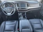 Thumbnail of 2016 Silver Sky Metallic Toyota Highlander