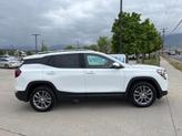 Thumbnail of 2024 Summit White GMC Terrain