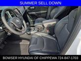 Thumbnail of 2022 Bright White Clearcoat Jeep Cherokee