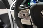 Thumbnail of 2021 Mineral White Metallic BMW X7