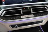 Thumbnail of 2021 Mineral White Metallic BMW X7