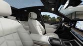 Thumbnail of 2025 Tanzanite Blue II Metallic BMW 740