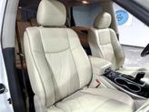 Thumbnail of 2017 White INFINITI QX60