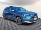 Photo of 2025 Mineral Blue Kia Niro