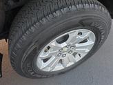 Thumbnail of 2022 Summit White Chevrolet Colorado